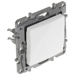 LEGRAND LE-764500 Niloe 5-портовый Gigabit управляемый коммутатор