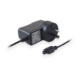 Teltonika 035R-00152 9V 9W barošanas adapteris iekštelpām melns