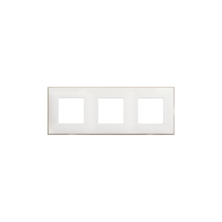 Классия Frames рамка белая матовая, 3 места