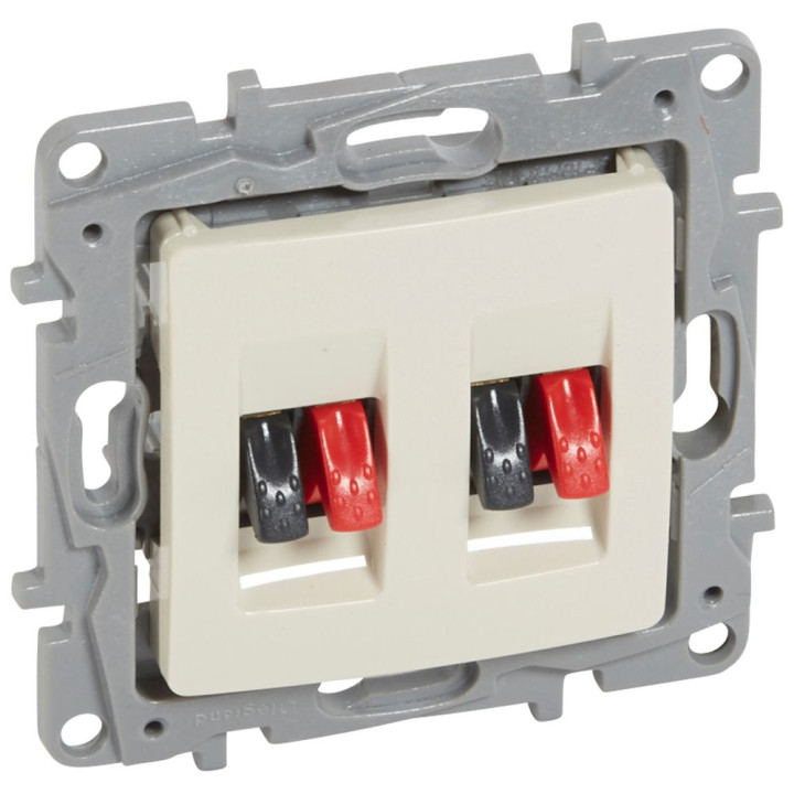 Legrand Niloe audio rozete 4-kontaktu
