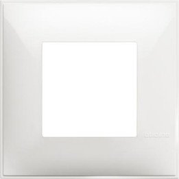 Classia Basics rāmis balts 1 vieta