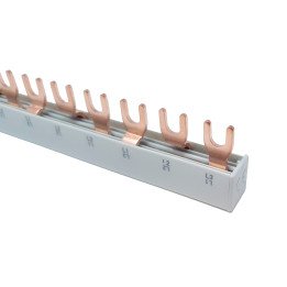 HORA G-3L-210/10 C шина 10mm2 3 фазы 12 модулей