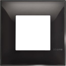 Bticino Classia Basics melns glancēts rāmis