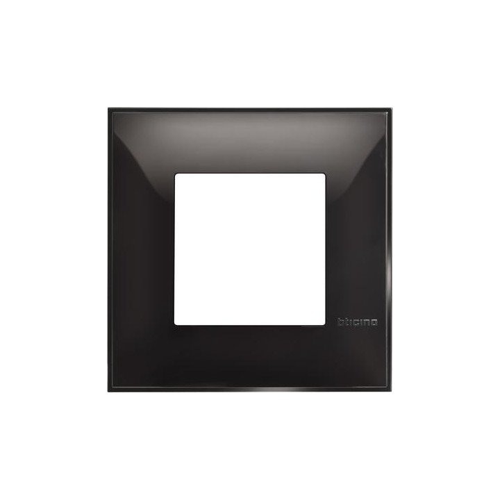 Bticino Classia Basics черная глянцевая рамка