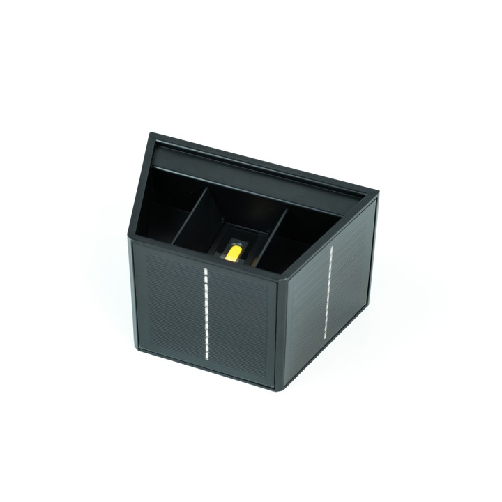 Āra saules LED sienas gaismeklis IMMAX WALL-3 ar gaismas sensoru, 2W