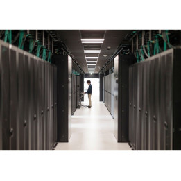 HPE Aruba Networking AP-ANT-MNT-U Universāls AZ/EL regulējams antenas stiprinājuma komplekts stabam/sienai